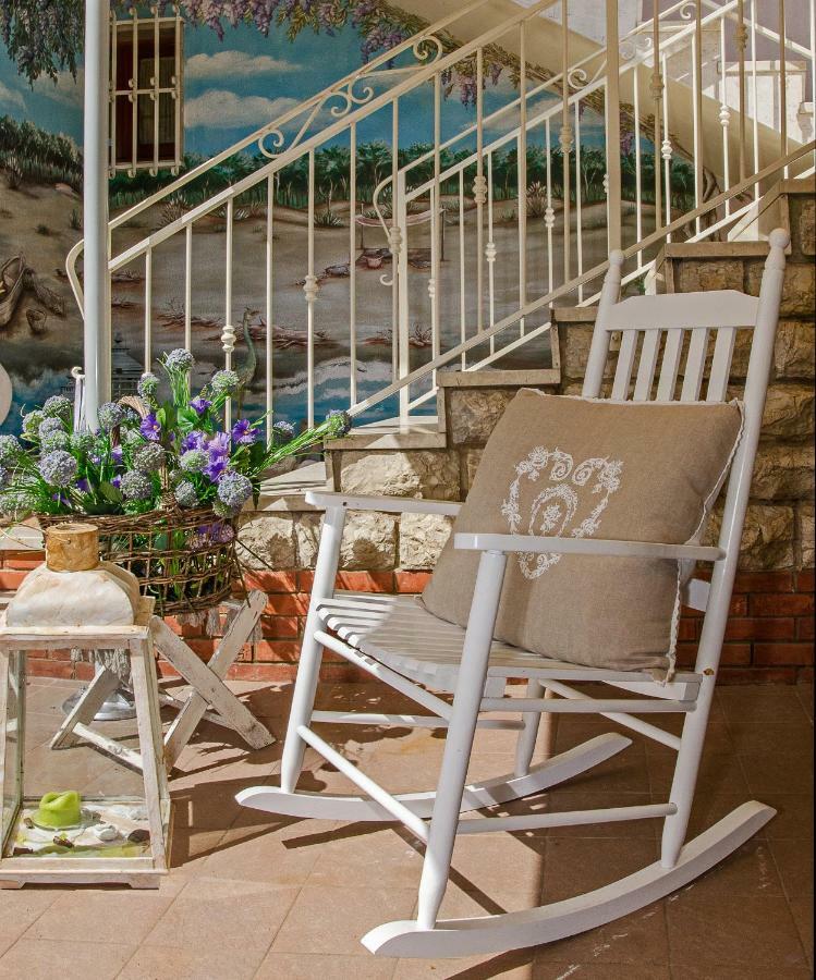 B&B Due Passi Dal Mare Чинкуале Экстерьер фото